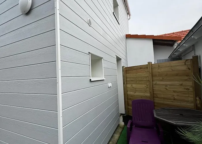 בית נופש Maison 47m2 Meublee 200m לה ברנרי-אן-רץ